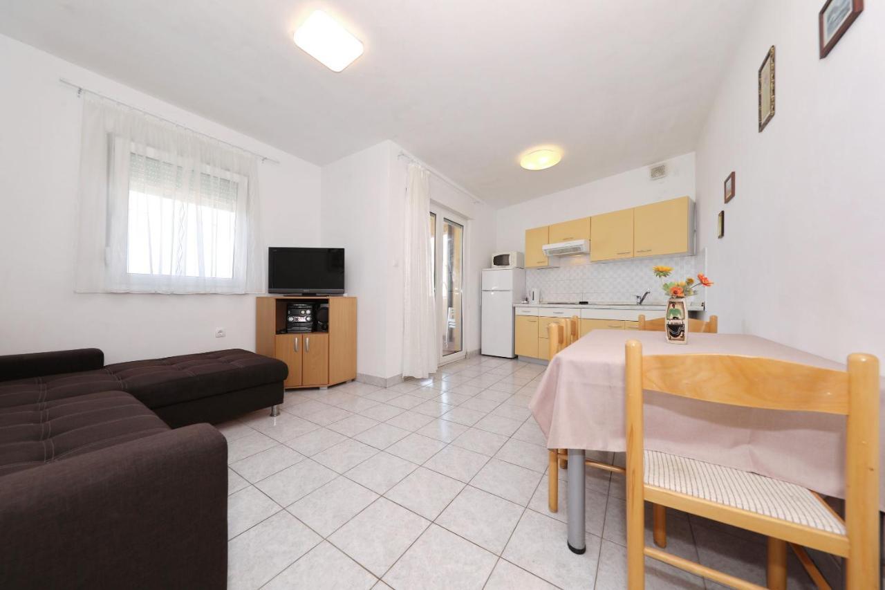 Apartment Alexa Turanj Eksteriør bilde