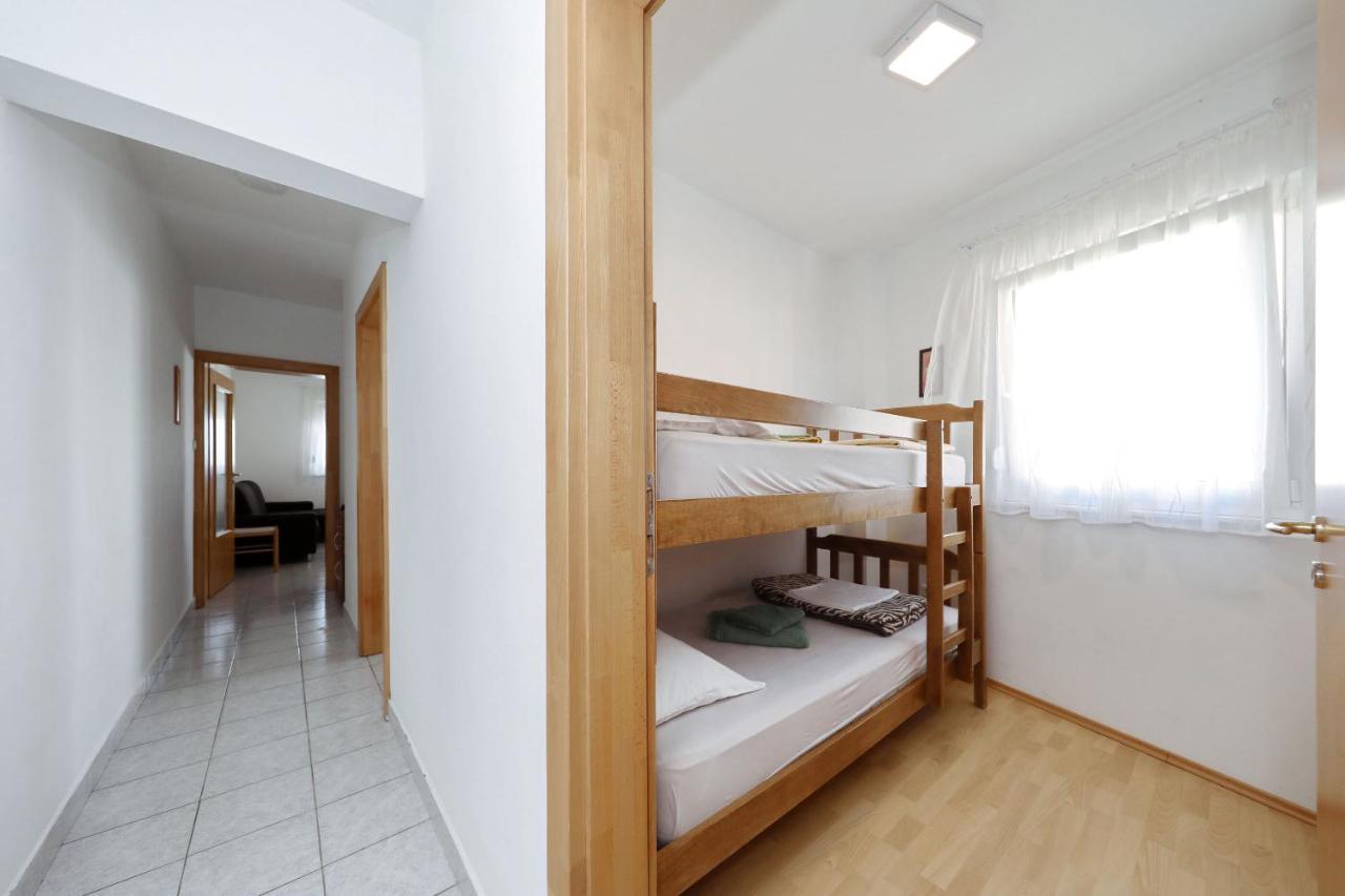 Apartment Alexa Turanj Eksteriør bilde